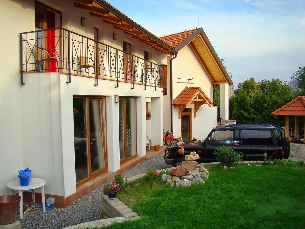 Pension Charlie Prague Retro-Modern Design